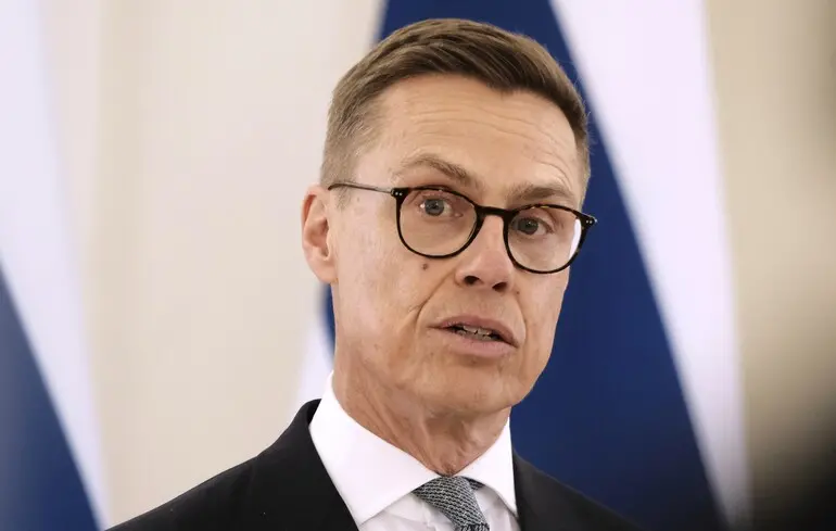 НАТО схвалює Україні можливість здійснення дальніх ударів по російських територіях, заявив Стубб.
