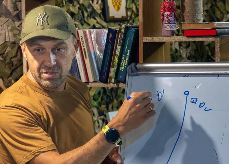 Андрій Оністрат подав заяву на звільнення з армії.