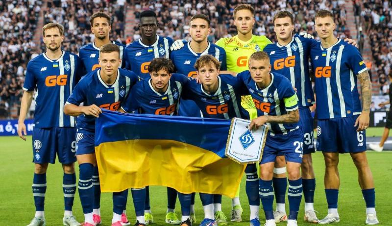 Динамо Київ проти Карабаху - дивіться онлайн-трансляцію кваліфікаційного матчу Ліги Чемпіонів разом зі складами команд.