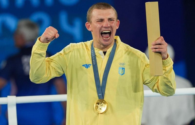 Олександр Хижняк має намір здобути титул - олімпійський чемпіон з боксу візьме участь у турнірі, організованому Усиком.