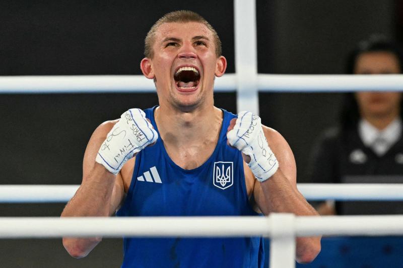 Хижняк прагне здобути свій перший професійний титул - стало відомо місце проведення третього поєдинку українця - Футбол24.