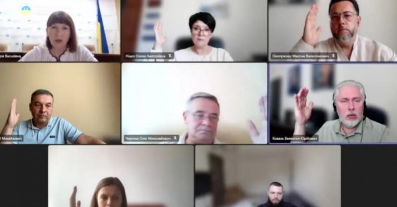 У Дніпропетровській області мовник був оштрафований на 172 тисячі гривень за діяльність без належної реєстрації.