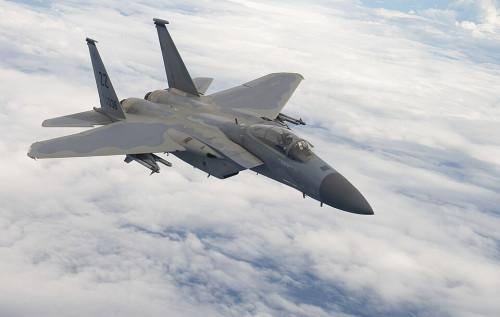 Іран використав рій дронів для знищення американського винищувача F-15, запозичивши тактику з досвіду України, повідомляє NYT.