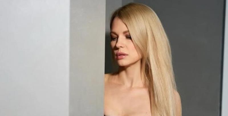 Алла Мартинюк: життєпис та захоплюючі факти про актрису, співачку й активістку.