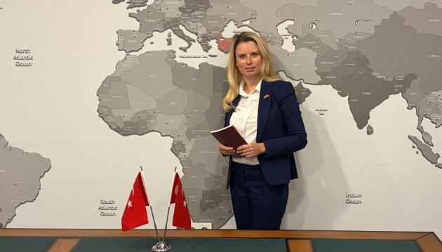 Олена Литвиненко – письменниця, яка створила твір 