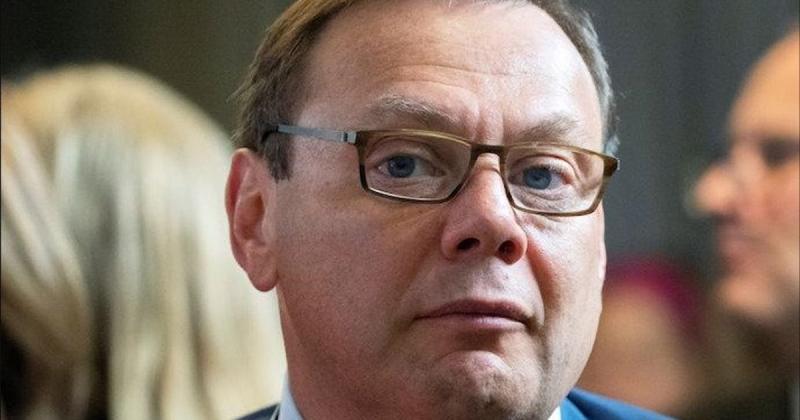 Чому Фрідман залишається в 
