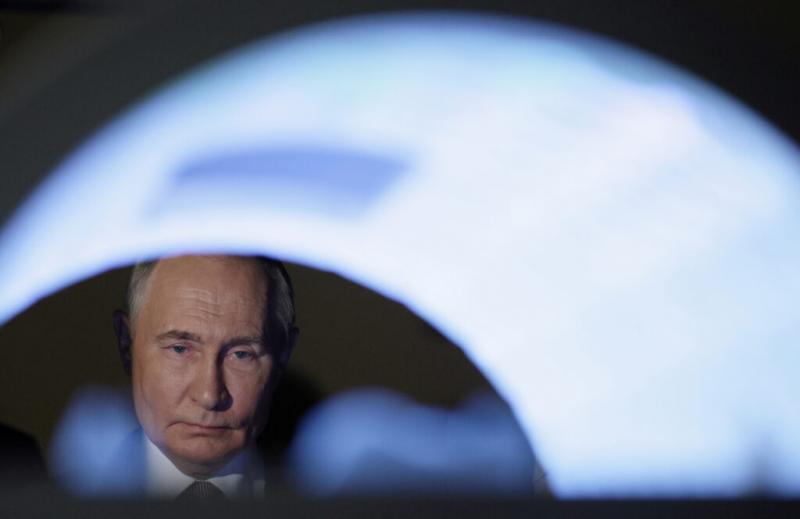 Гібридна війна Росії: Великобританія посилює захист Європи від агресії Путіна.