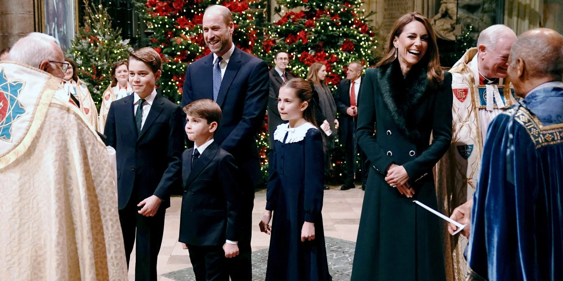 Кейт Міддлтон, разом з принцом Вільямом та своїми дітьми, стала головною героїнею різдвяного концерту, що відбувся у Вестмінстерському абатстві.