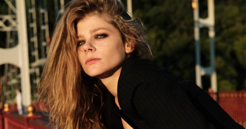 Акторка, яка досягла успіху з третьої спроби, пережила депресію та має коханого, що служить у війську: захоплюючі факти про зірку фільму 