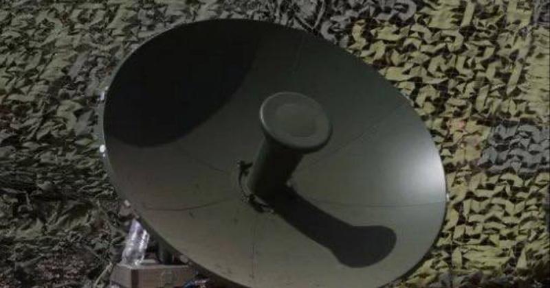 Завдяки блокуванню Starlink, Росія використовує на передовій термінали супутникового інтернету, повідомляє Флеш. ФОТОрепортаж.