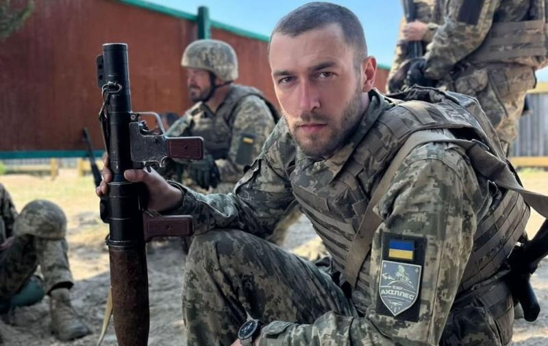У Києві відбулося прощання з Юрієм Феліпенком: емоційна промова його дружини та світлини з церемонії.