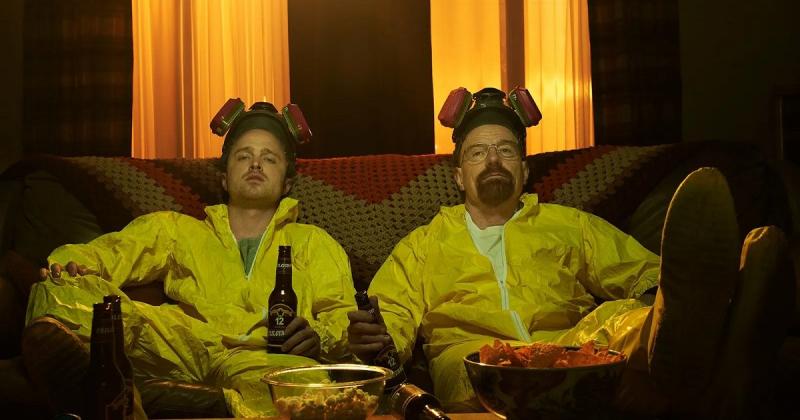 Кумедний випадок в Індії: вчителі, натхненні серіалом Breaking Bad, вирішили зайнятися виготовленням наркотиків.