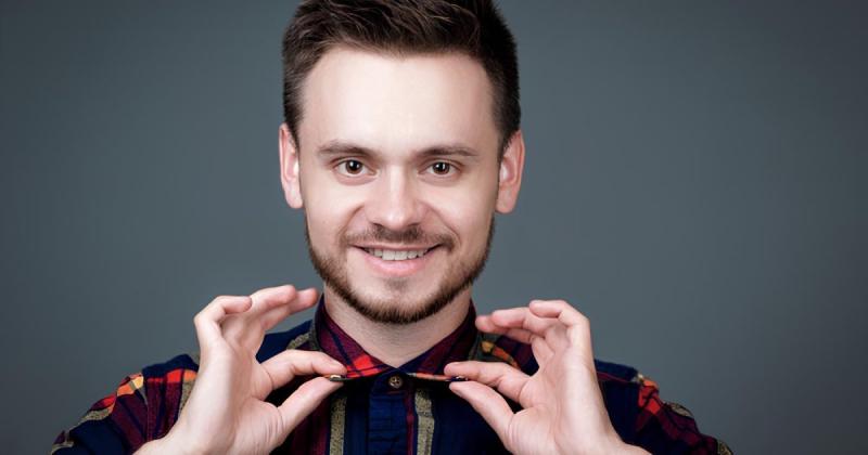 Тарас Мельничук, український актор, який пішов з життя у віці 27 років через хворобу на рак крові, знайшов свій останній спочинок у [місце поховання].