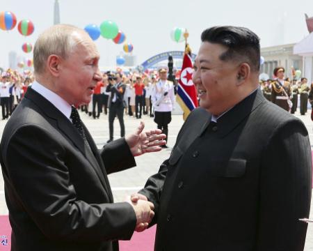 Кремль має намір усунути залишки інакодумства, запозичивши методи Північної Кореї для формування у росіян почуття жертовності.