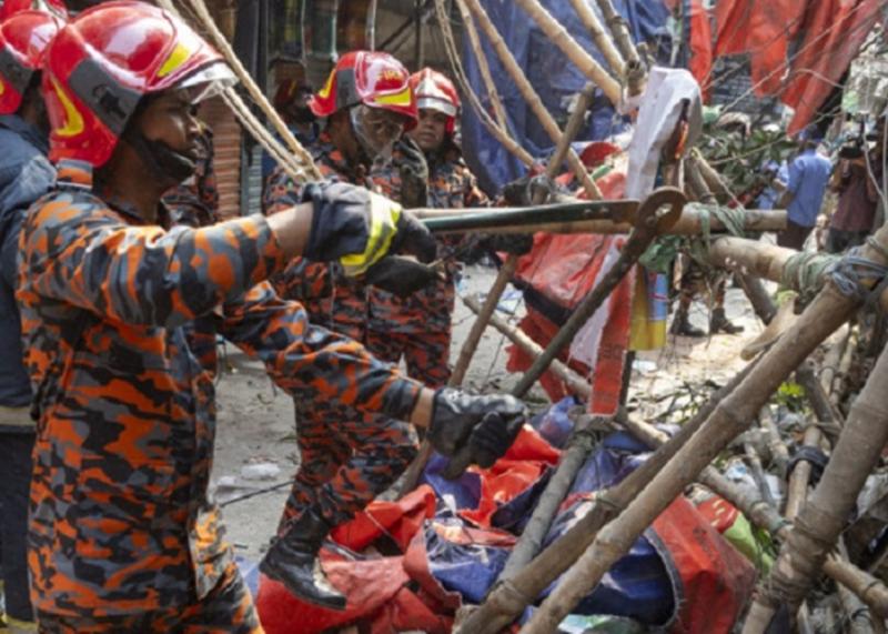 У Бангладеш відбувся потужний землетрус, внаслідок якого загинули люди та є постраждалі.
