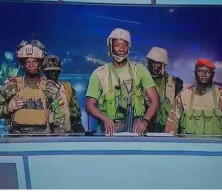 У Беніні мала місце спроба здійснення військового перевороту.