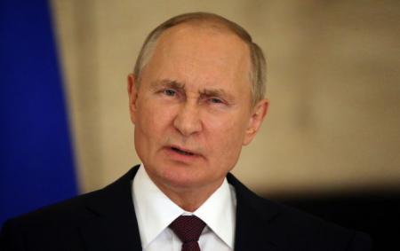 Вперше з 2022 року: Кремль визнав чергове порушення Конституції РФ з боку Путіна.