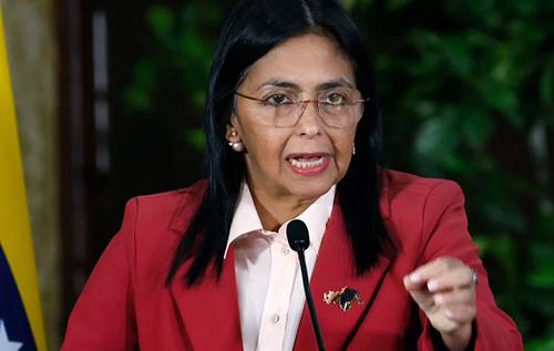 Виконуюча обов'язки президента Венесуели, Родрігес, після складання присяги провела зустріч із послами Китаю, Ірану та Росії. ДИВІТЬСЯ ВІДЕО.