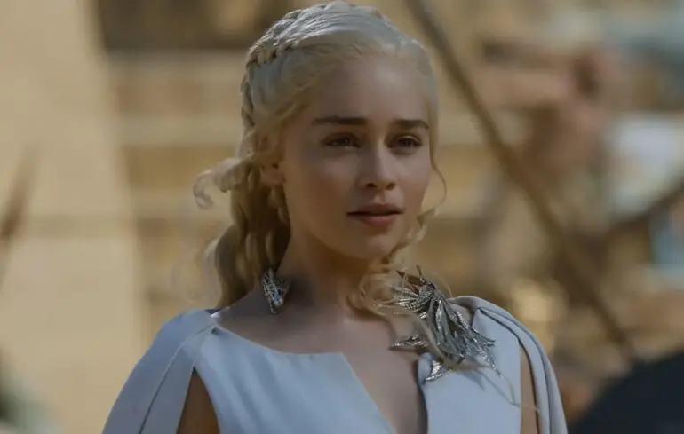Емілія Кларк покидає світ фентезі після 