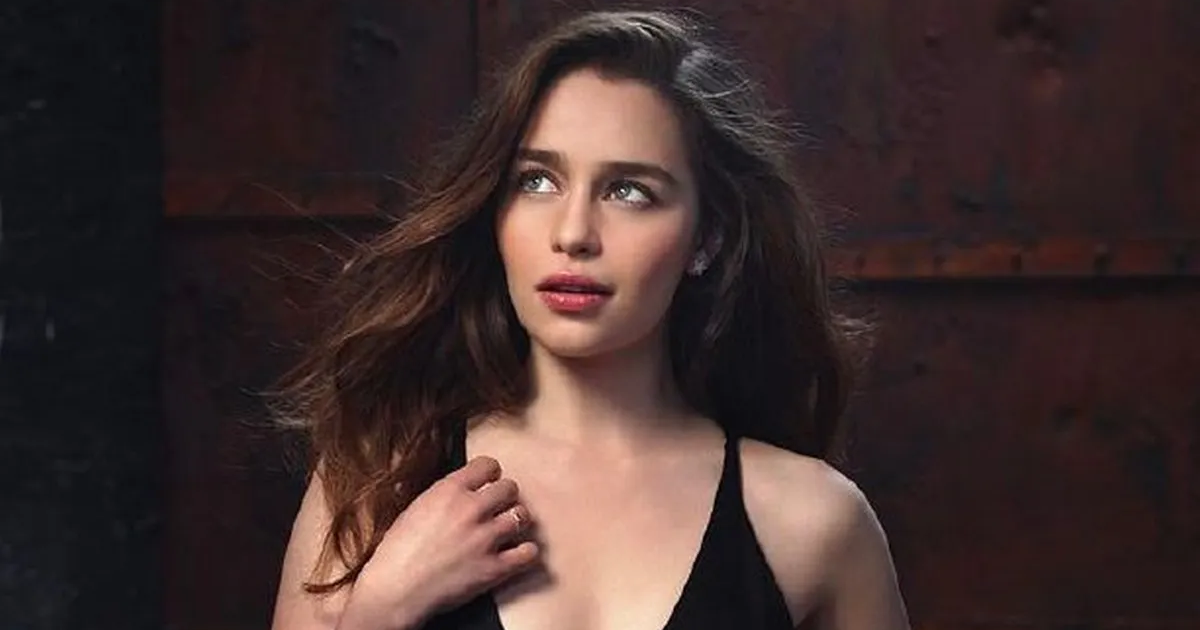 Емілія Кларк вирішила висловитися російською мовою: ось чому українці критикують зірку 