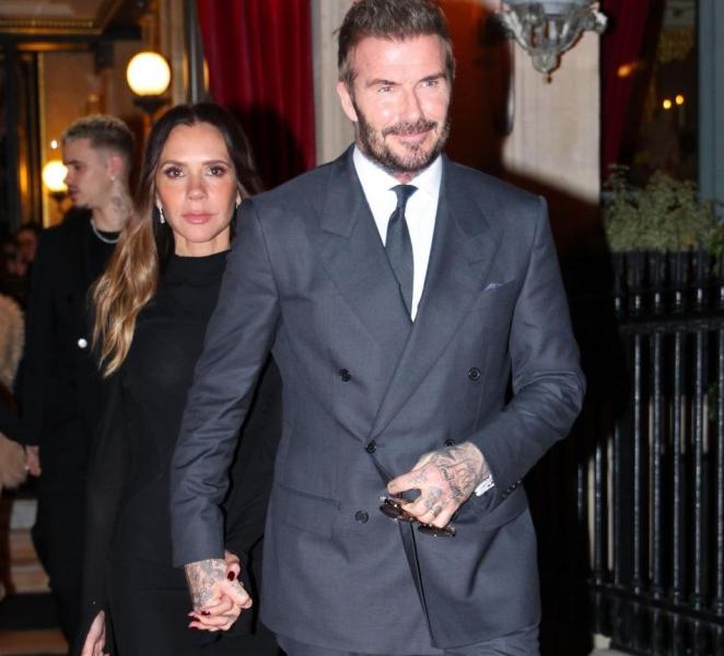 Коханка Девіда Бекхема звинуватила Вікторію у недобрих батьківських якостях та згадала про її проблеми з алкоголем.