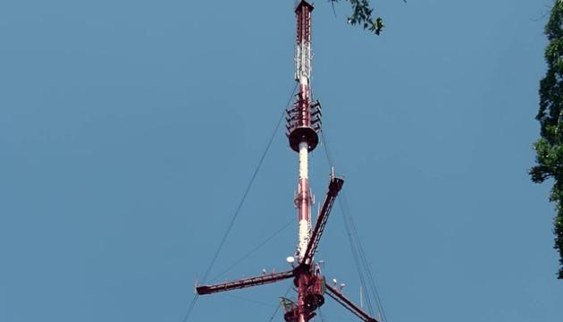 У Кривому Розі внаслідок удару безпілотника сталася втрата електропостачання телевежі, в результаті чого цифрове мовлення припинило свою роботу.