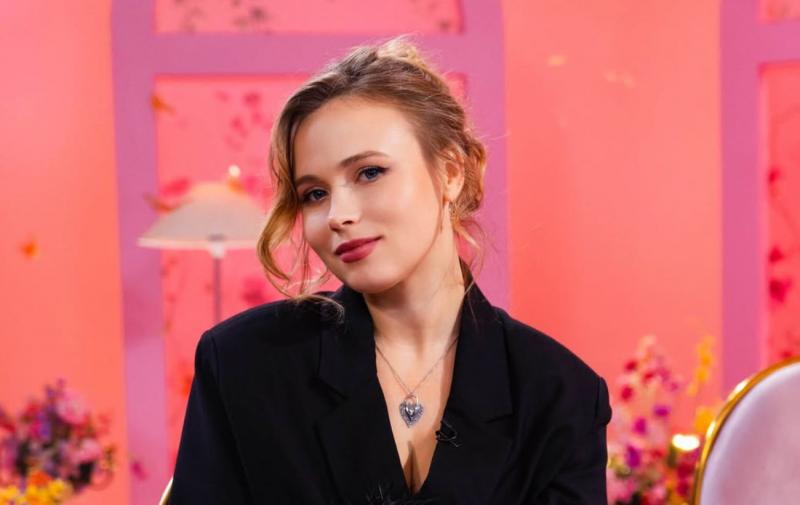 Анна Кошмал продемонструвала свою дочку Софію: якими змінами зазнала маленька за останній рік.