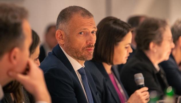 Тихановський роз'яснив причини, чому Лукашенко назвав Протасевича агентом білоруських спецслужб.