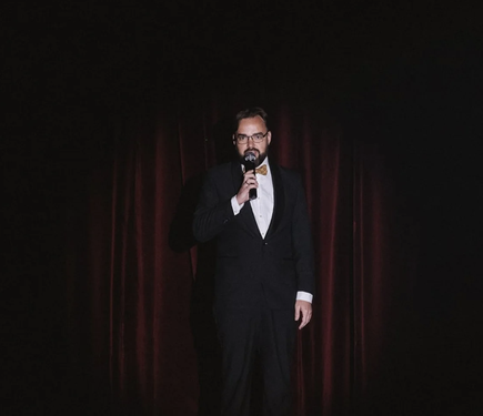 Під час евакуації поранених загинув військовий та стендап-комік Артур Петров.