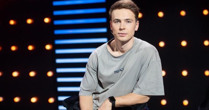 Відомий телеведучий покинув популярну програму за участю Лесі Нікітюк і поділився причинами свого рішення.