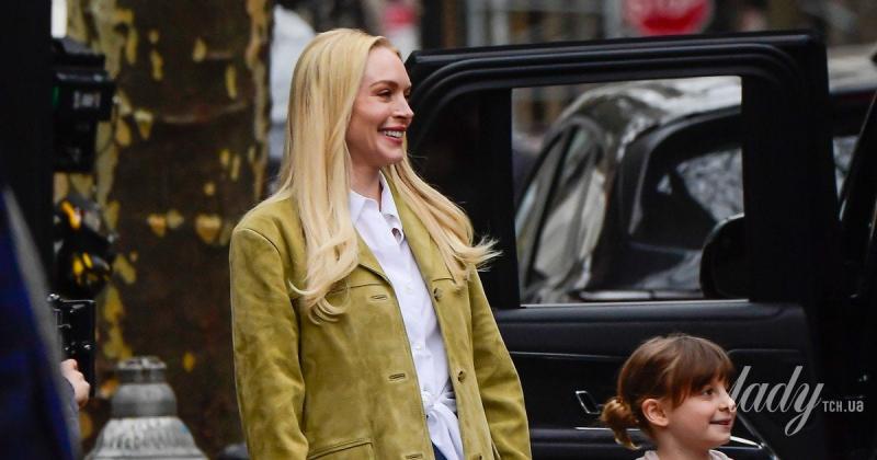 Ліндсей Логан була помічена під час зйомок мінісеріалу з інтригуючою та складною сюжетною лінією.