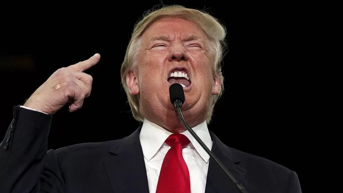 Трамп знову влаштував бурхливу реакцію в соціальних мережах, влаштувавши розбірки з журналістами | Основні новини України