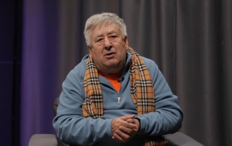 Легенда українського телебачення відверто поділився спогадами про батька: 