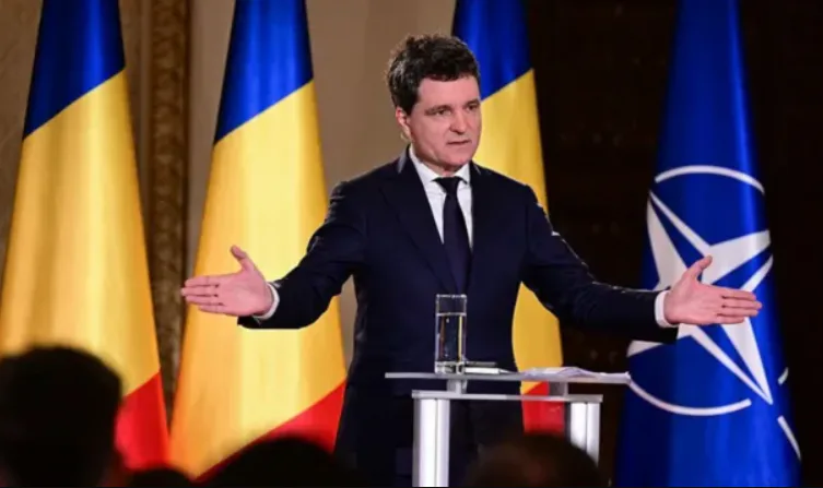 Президент Румунії заявив, що Росія має намір інтенсифікувати військові дії проти України, а не шукати їх завершення.