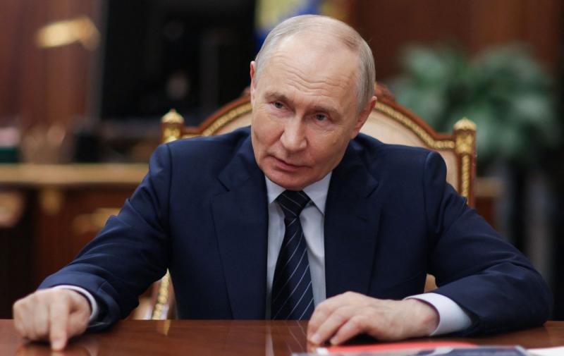 Путін зірвав переговори з Норвегією та Фінляндією, виступивши з історичною промовою, - зазначає FT.